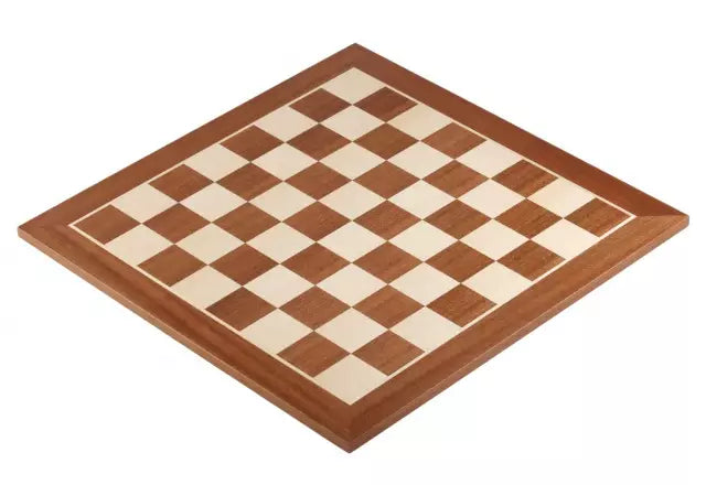 Chessboard made of mahogany and beech maple, mahogany edge without notation, field size 45 mm