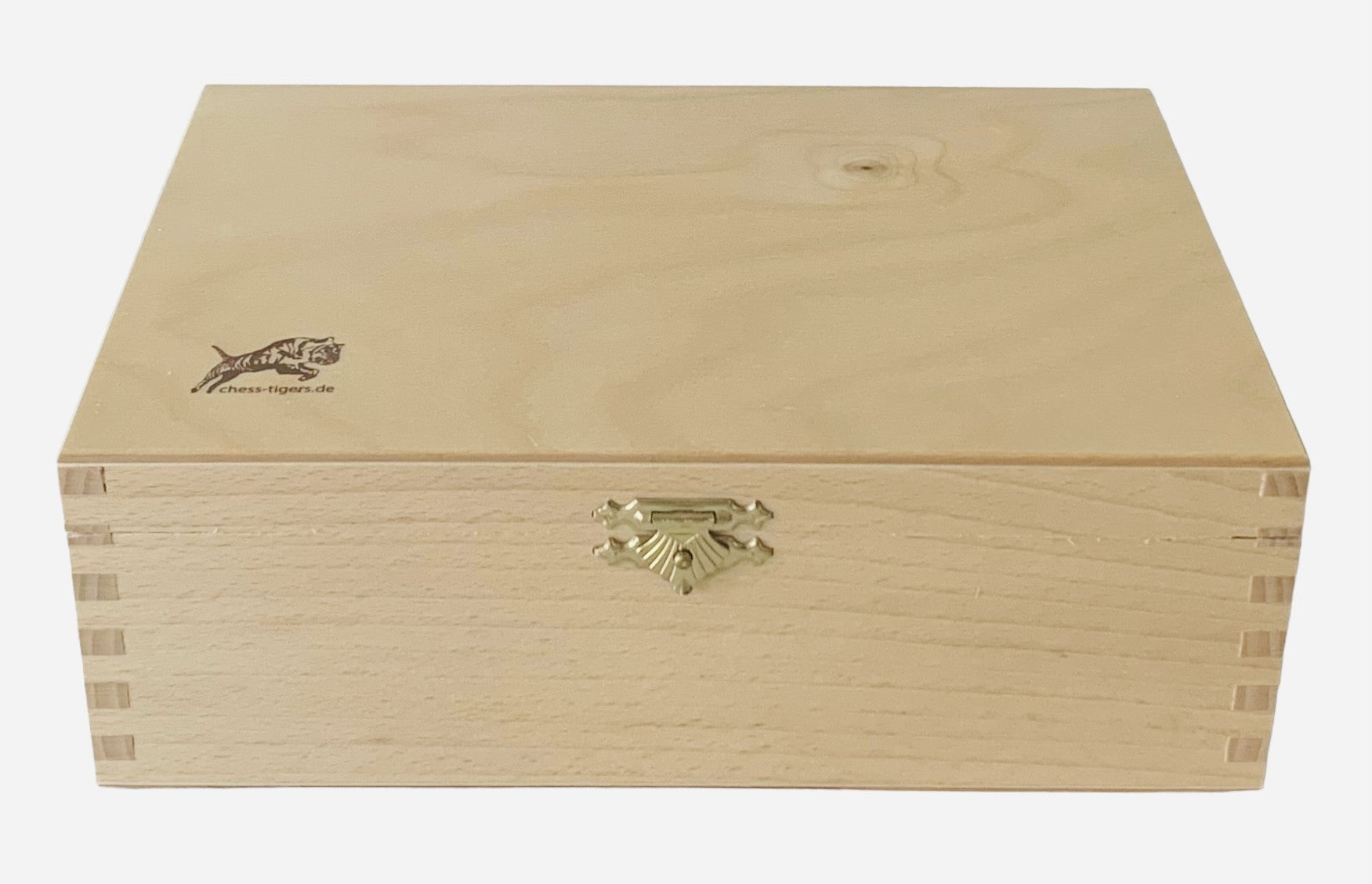 Wooden box for chess pieces with Chess Tigers logo