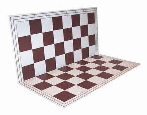 Foldable chess board