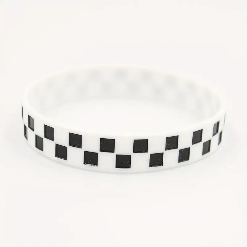 Bracelet with chess pattern