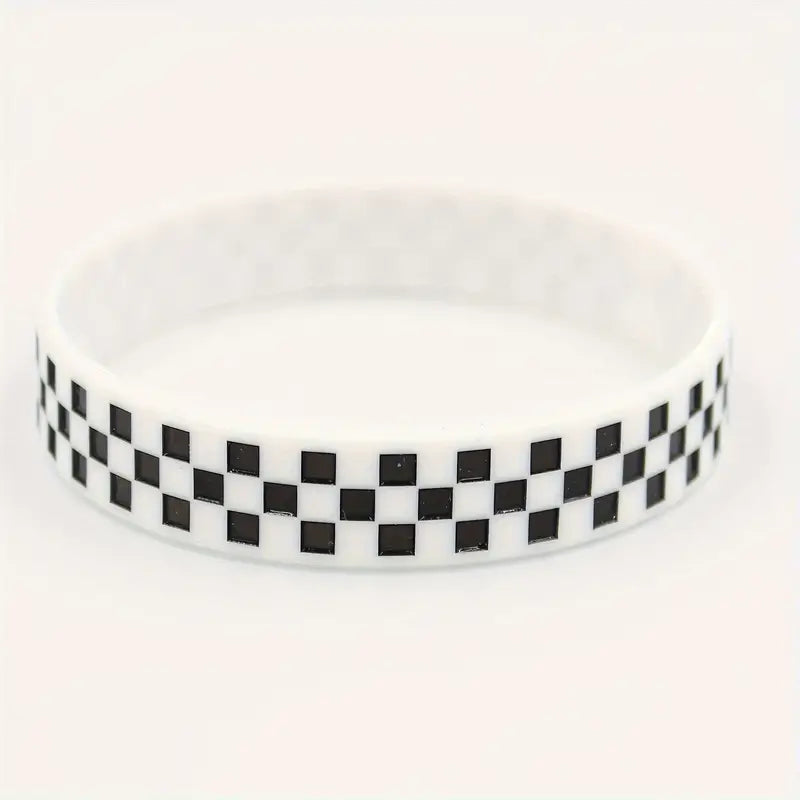 Bracelet with chess pattern