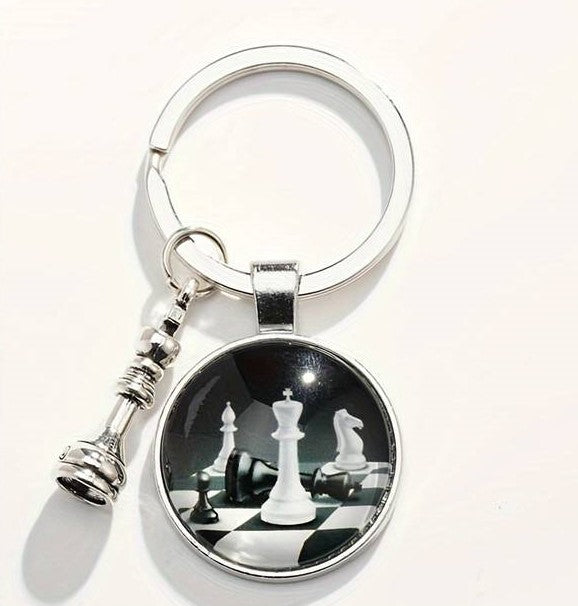 Keyring with chess piece image